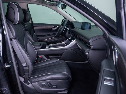 Used 2024 Genesis GV80 3.5T image 11