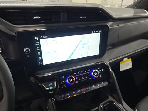 New 2026 GMC Sierra 1500 AT4X w/ AT4X AEV Edition image 23