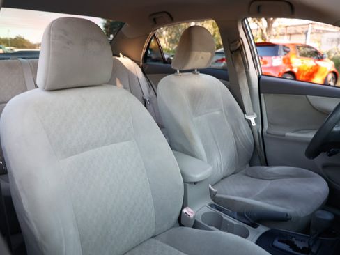 Used 2009 Toyota Corolla S image 18