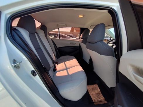 Used 2022 Toyota Corolla L FWD image 37