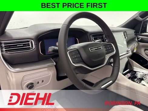 New 2026 Jeep Grand Wagoneer Limited AWD/4WD image 26