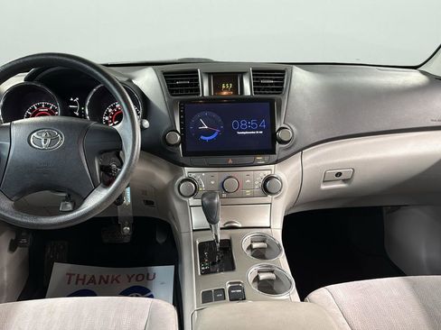 Used 2011 Toyota Highlander 2WD image 22