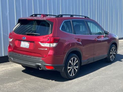 Certified 2023 Subaru Forester Limited AWD/4WD image 6
