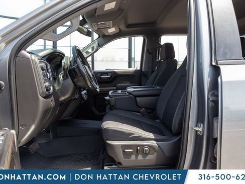 Used 2021 Chevrolet Silverado 1500 RST AWD/4WD image 3