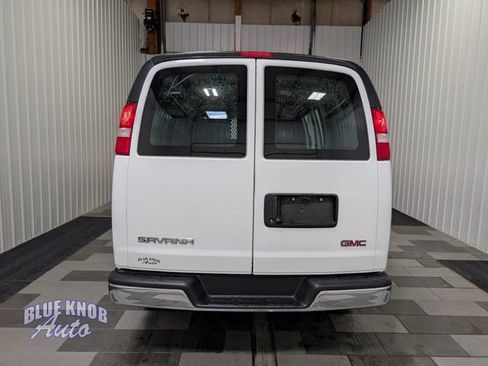 Used 2025 GMC Savana 2500 w/ Driver Convenience Package RWD image 3