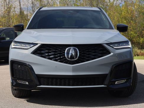 New 2026 Acura MDX A-Spec image 2