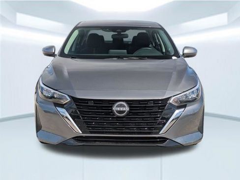 Certified 2024 Nissan Sentra SV image 10