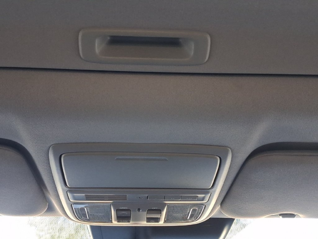 Used 2021 Honda CR-V Touring image 7