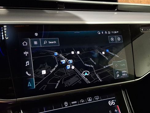 Used 2022 Audi A8 L 3.0T w/ Executive Package image 17