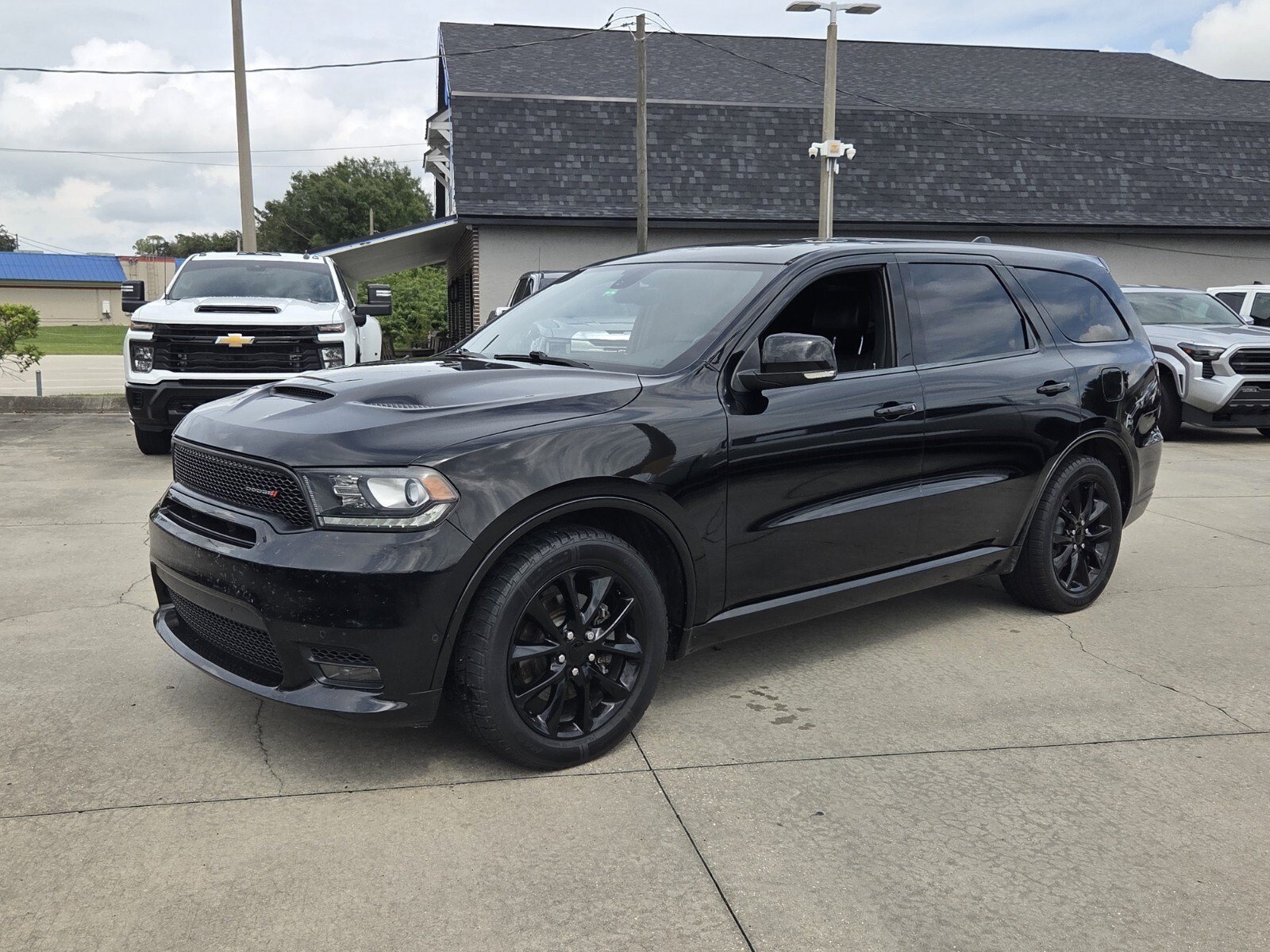 Used 2018 Dodge Durango R/T w/ Trailer Tow Group IV RWD image 3