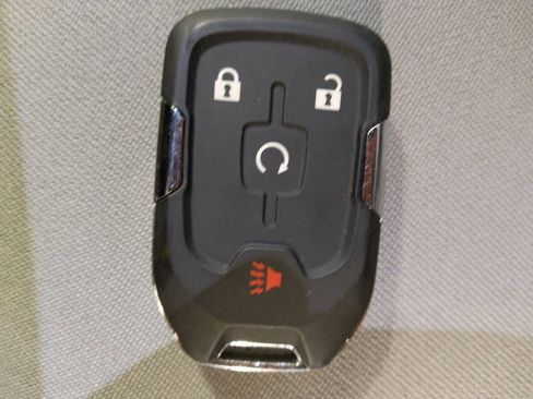 Used 2020 GMC Terrain SLE w/ Driver Convenience Package FWD image 32