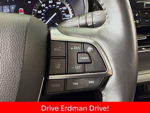 Certified 2021 Toyota Highlander Platinum AWD/4WD image 14