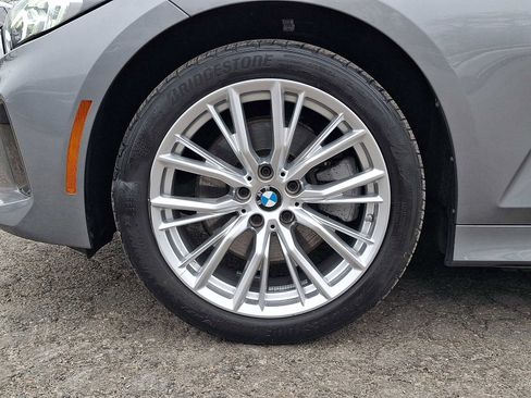 Certified 2023 BMW 330i xDrive Sedan w/ Convenience Package image 8