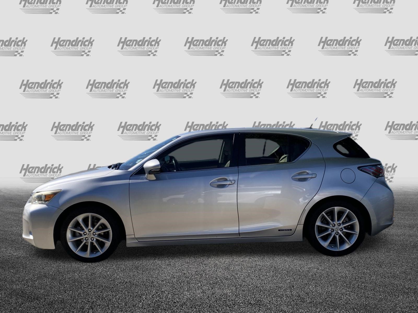 Used 2013 Lexus CT 200h FWD image 7