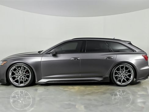 Used 2022 Audi RS 6 AWD/4WD image 6