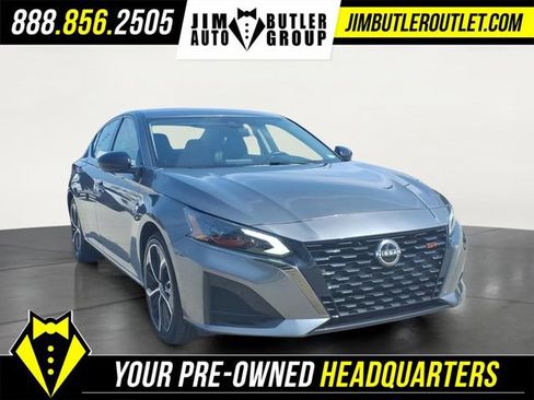 Used 2024 Nissan Altima 2.5 SR FWD image 25