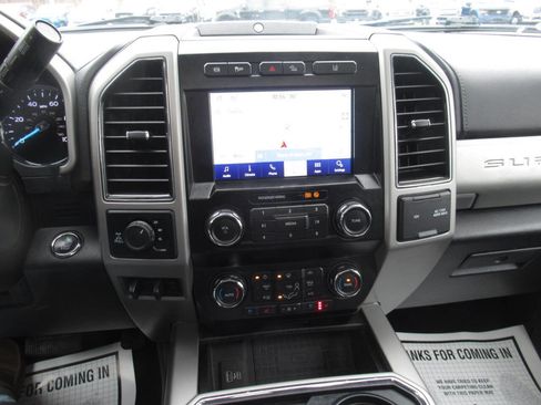 Used 2020 Ford F350 Lariat image 32