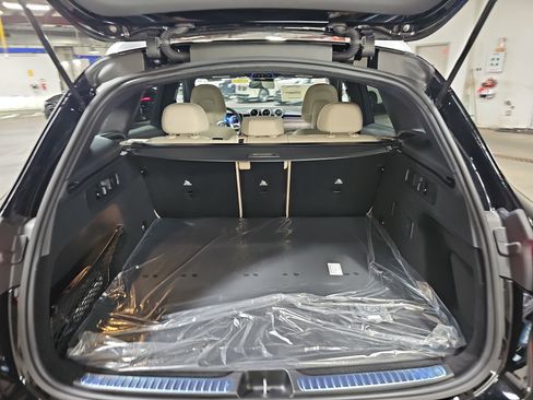 Used 2026 Mercedes-Benz GLC 300 4MATIC image 14