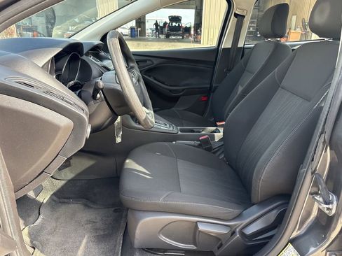 Used 2018 Ford Focus S FWD image 12