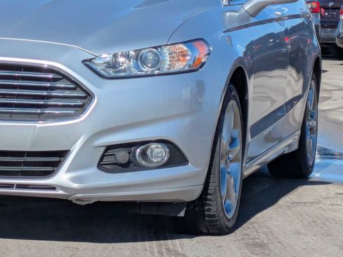 Used 2014 Ford Fusion SE w/ Equipment Group 201A image 7
