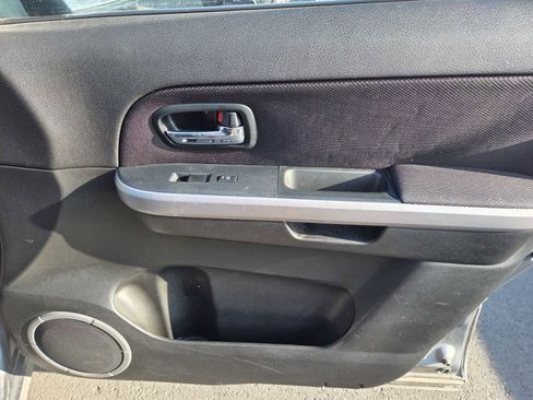 Used 2010 Suzuki Grand Vitara Premium image 14
