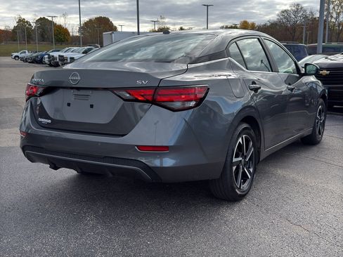 Used 2024 Nissan Sentra SV image 5