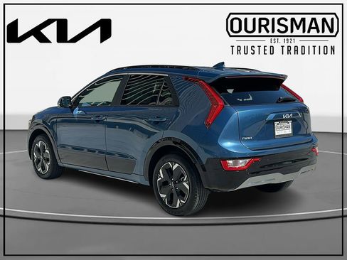 New 2026 Kia Niro Wind FWD image 3