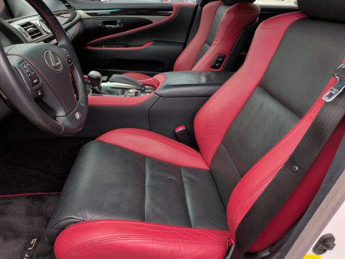 Used 2015 Lexus LS 460 RWD image 25