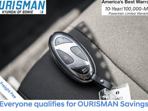 New 2025 Hyundai Elantra SEL image 37