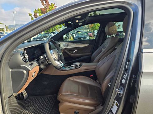 Used 2019 Mercedes-Benz E 63 AMG S w/ Exterior Lighting Package image 22