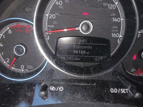 Used 2019 Volkswagen Beetle 2.0T S image 5