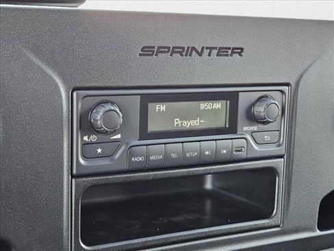 New 2025 Mercedes-Benz Sprinter 2500 image 11