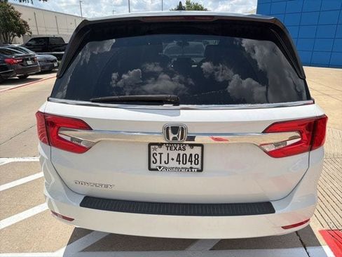 Used 2020 Honda Odyssey EX image 6