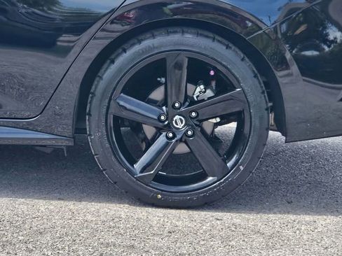 Used 2022 Nissan Sentra SR w/ Midnight Edition FWD image 30