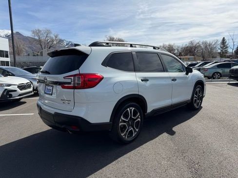 Used 2023 Subaru Ascent Touring image 4