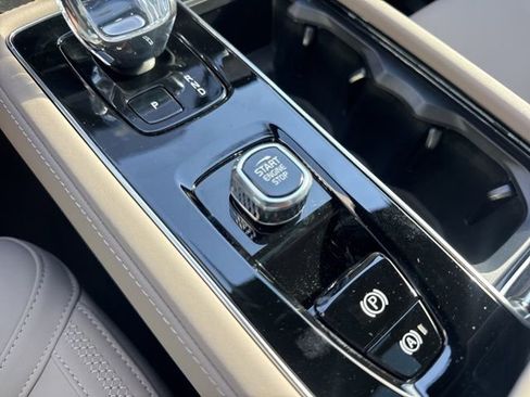 New 2026 Volvo XC90 B6 Plus w/ Protection Package image 26