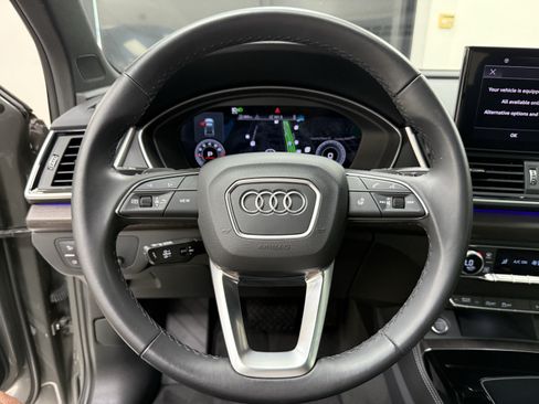 Used 2025 Audi Q5 2.0T Premium Plus AWD/4WD image 17