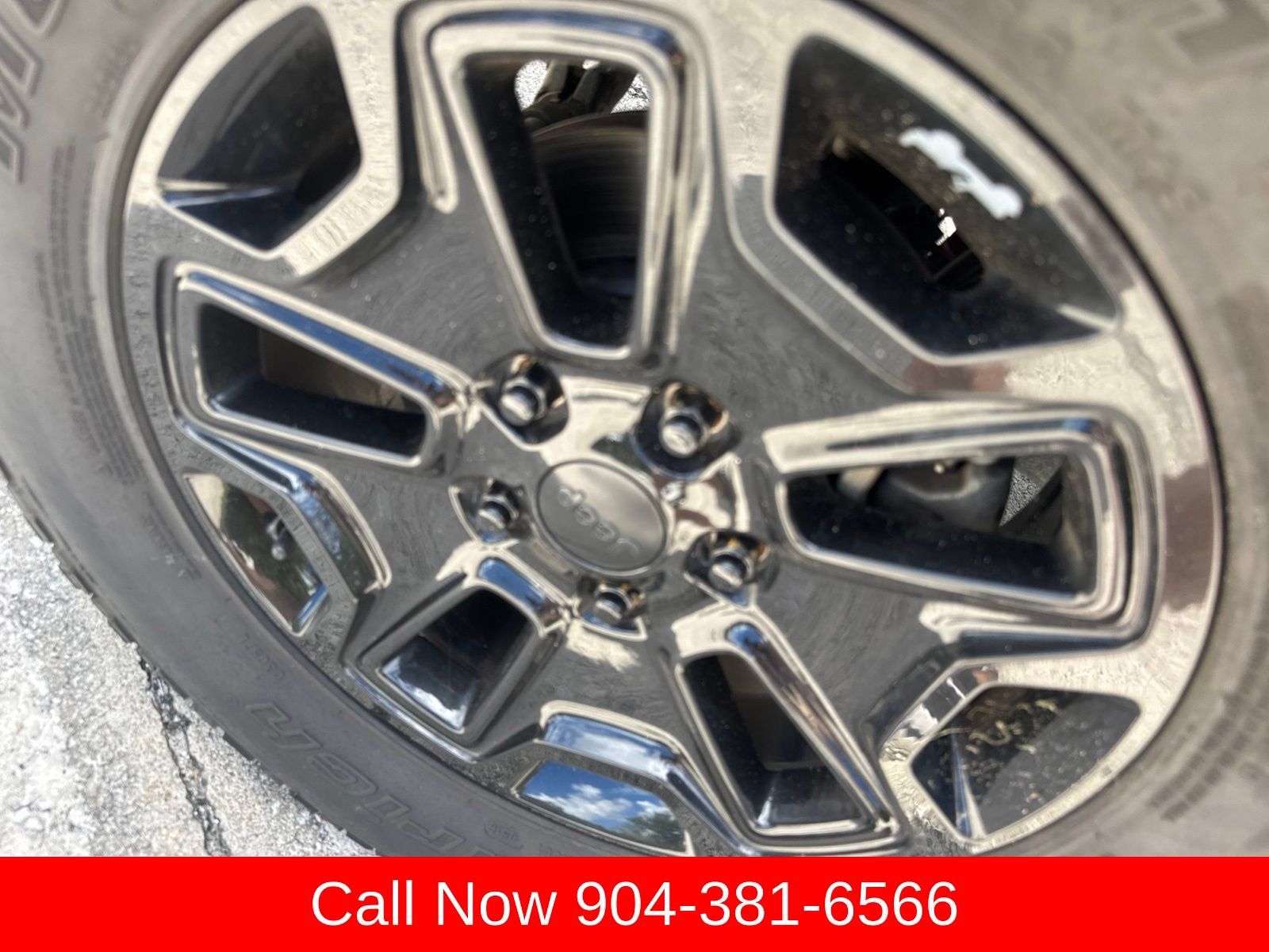 Used 2016 Jeep Wrangler Sport AWD/4WD image 12