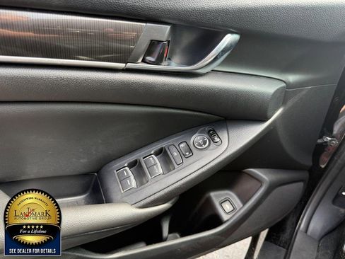 Used 2019 Honda Accord Sport image 8