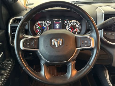 Used 2024 RAM 3500 Big Horn AWD/4WD image 19