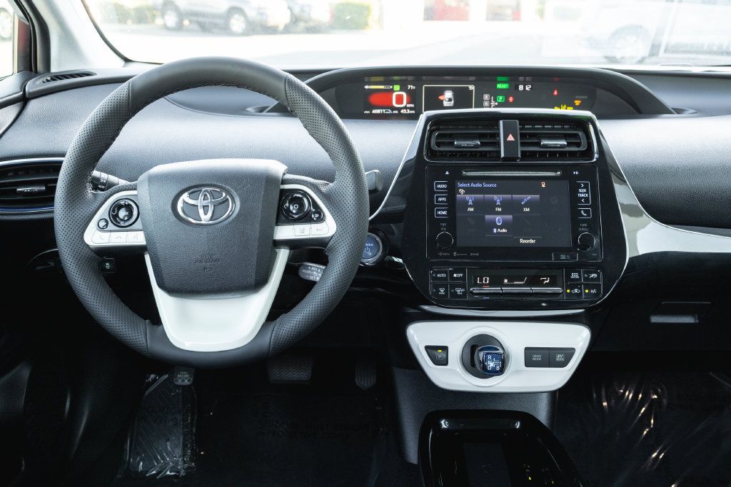 Used 2018 Toyota Prius Three Touring FWD image 24
