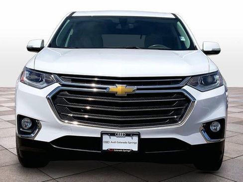 Used 2020 Chevrolet Traverse LT AWD/4WD image 3
