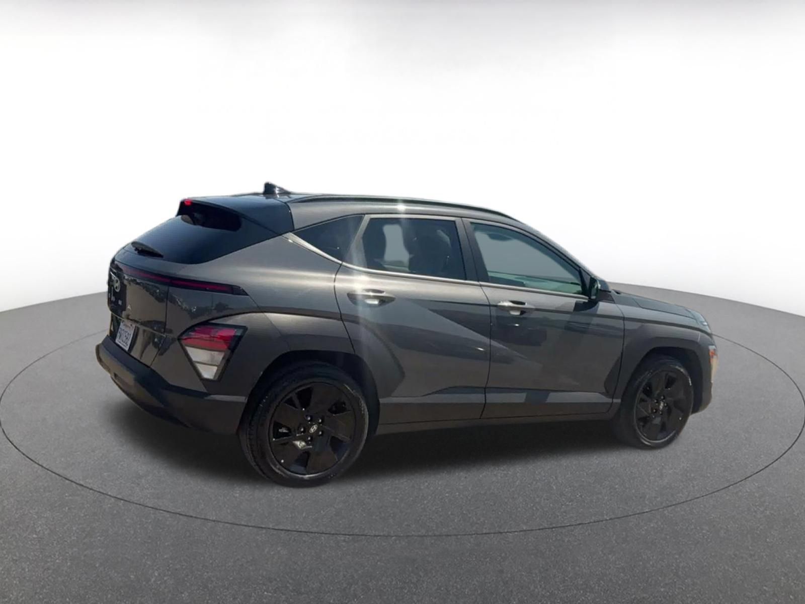 Used 2026 Hyundai Kona SEL Sport FWD image 14