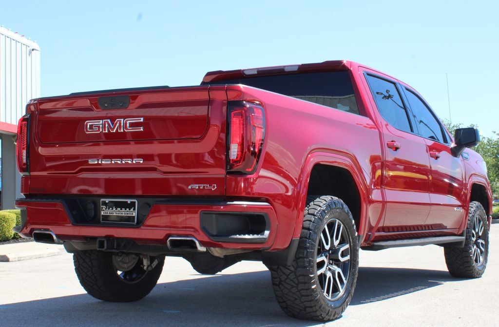 Used 2021 GMC Sierra 1500 AT4 w/ Off-Road Performance Package AWD/4WD image 13