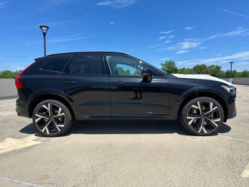 New 2026 Volvo XC60 B5 Ultra w/ Climate Package AWD/4WD image 9