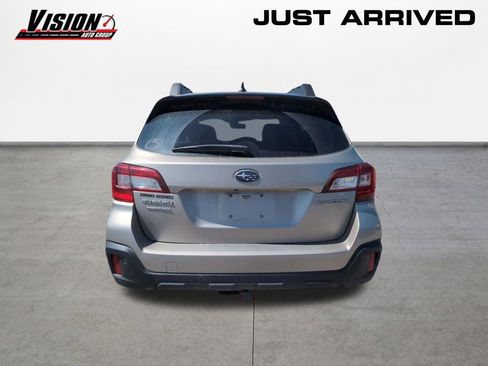 Used 2019 Subaru Outback 2.5i Limited image 6