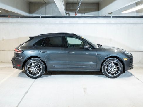 Certified 2026 Porsche Macan AWD/4WD image 7