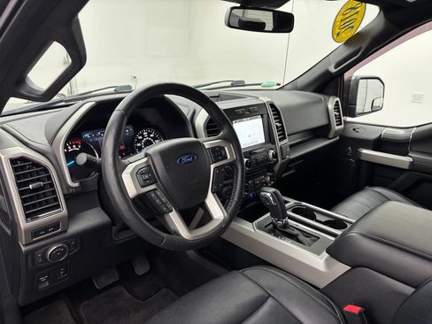 Used 2018 Ford F150 Lariat w/ Equipment Group 502A Luxury AWD/4WD image 18