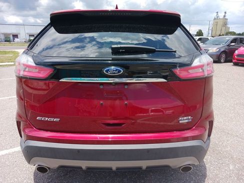Used 2019 Ford Edge SEL w/ Equipment Group 201A AWD/4WD image 4