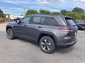 New 2024 Jeep Grand Cherokee Limited 4xe w/ Luxury Tech Group II video 2